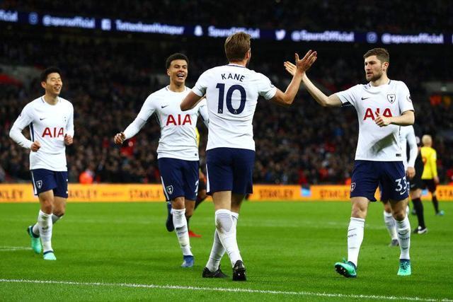 又见穆里尼奥时刻 一人搅乱欧冠全局 狂人闪回