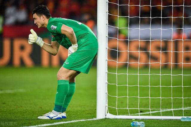 小卡26分快船大胜绿军5连胜 爵士送黄蜂3连败