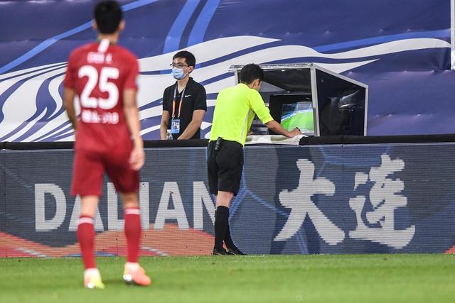 意甲-普利希奇破门莱奥2助攻 AC米兰2-0拉齐奥