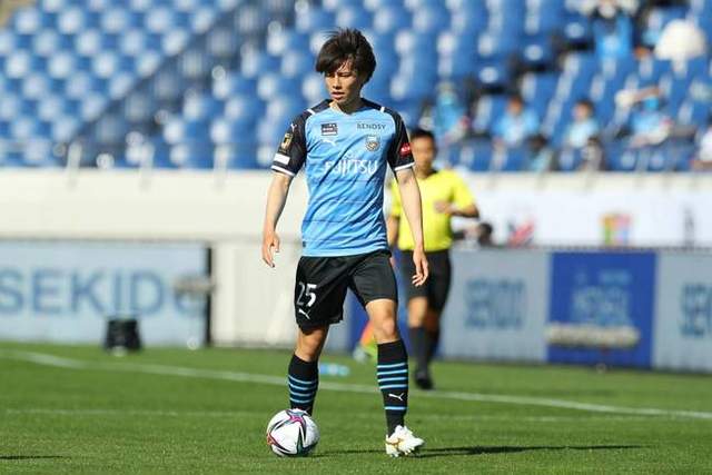 约基奇27+20+10穆雷压哨绝杀 掘金险胜湖人2-0